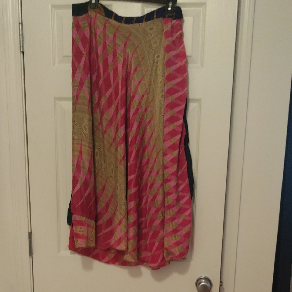 -Darn Good Yarn Vibrant Multicolor Sari Wrap Versatile Reversible Midi Skirt - Picture 3 of 6